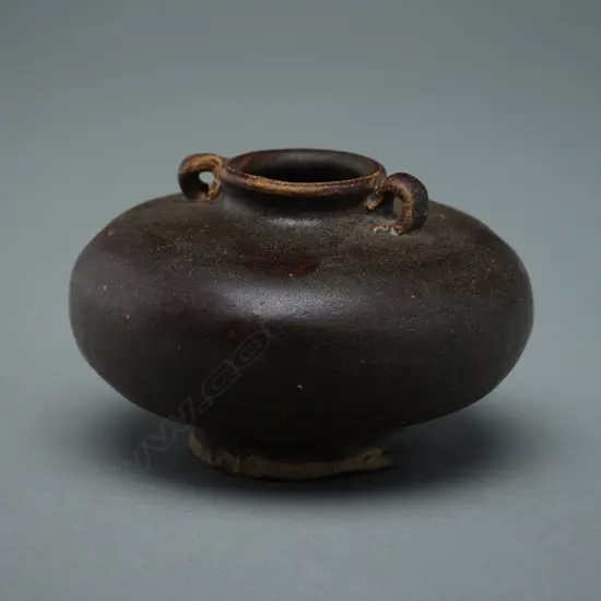 Stoneware ring-handled bottle – Sawankhalok - c.14thC,